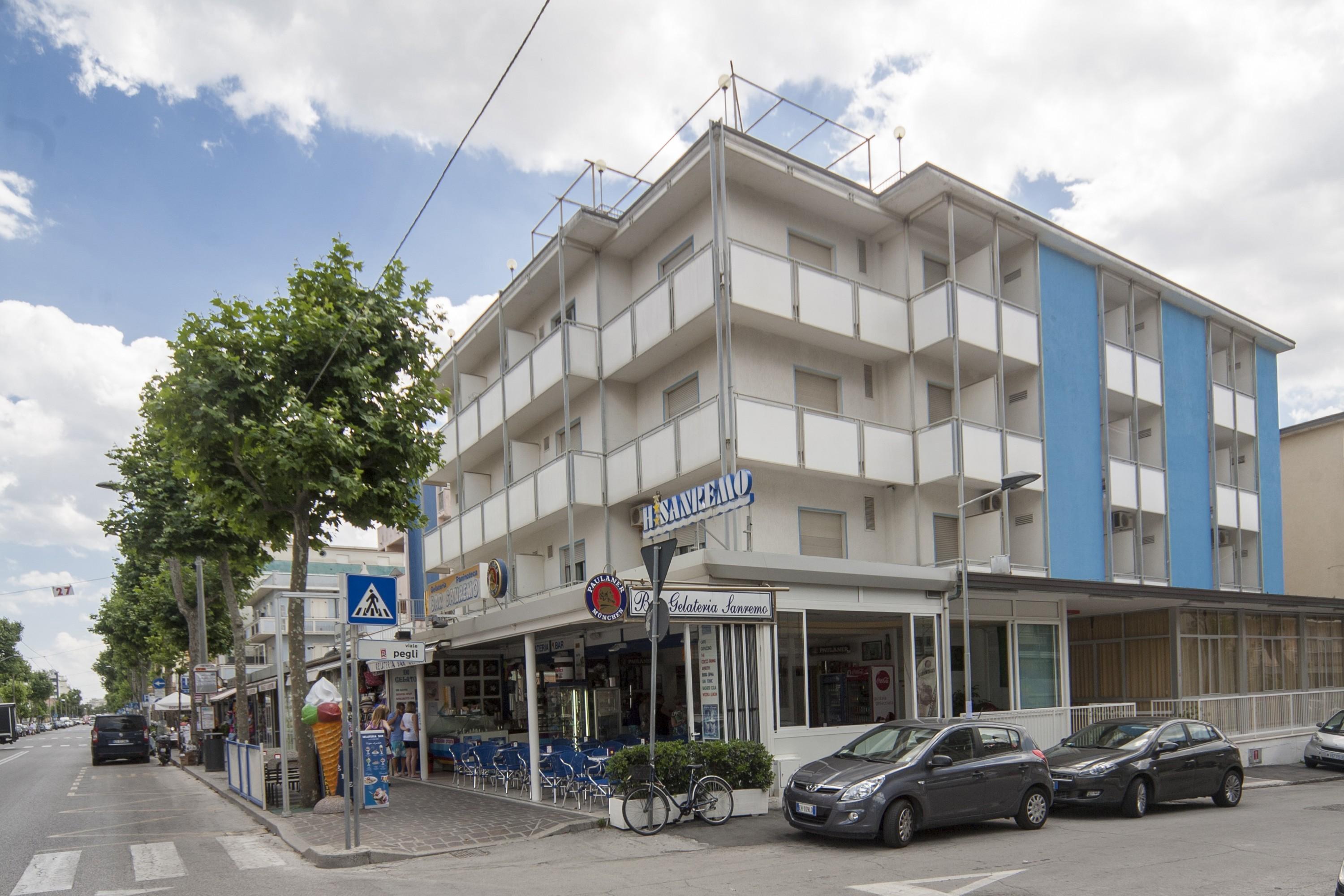 Hotel Sanremo リミニ エクステリア 写真