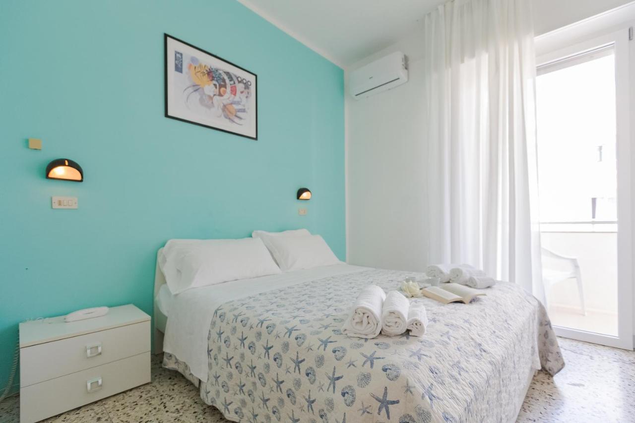 Hotel Sanremo リミニ エクステリア 写真