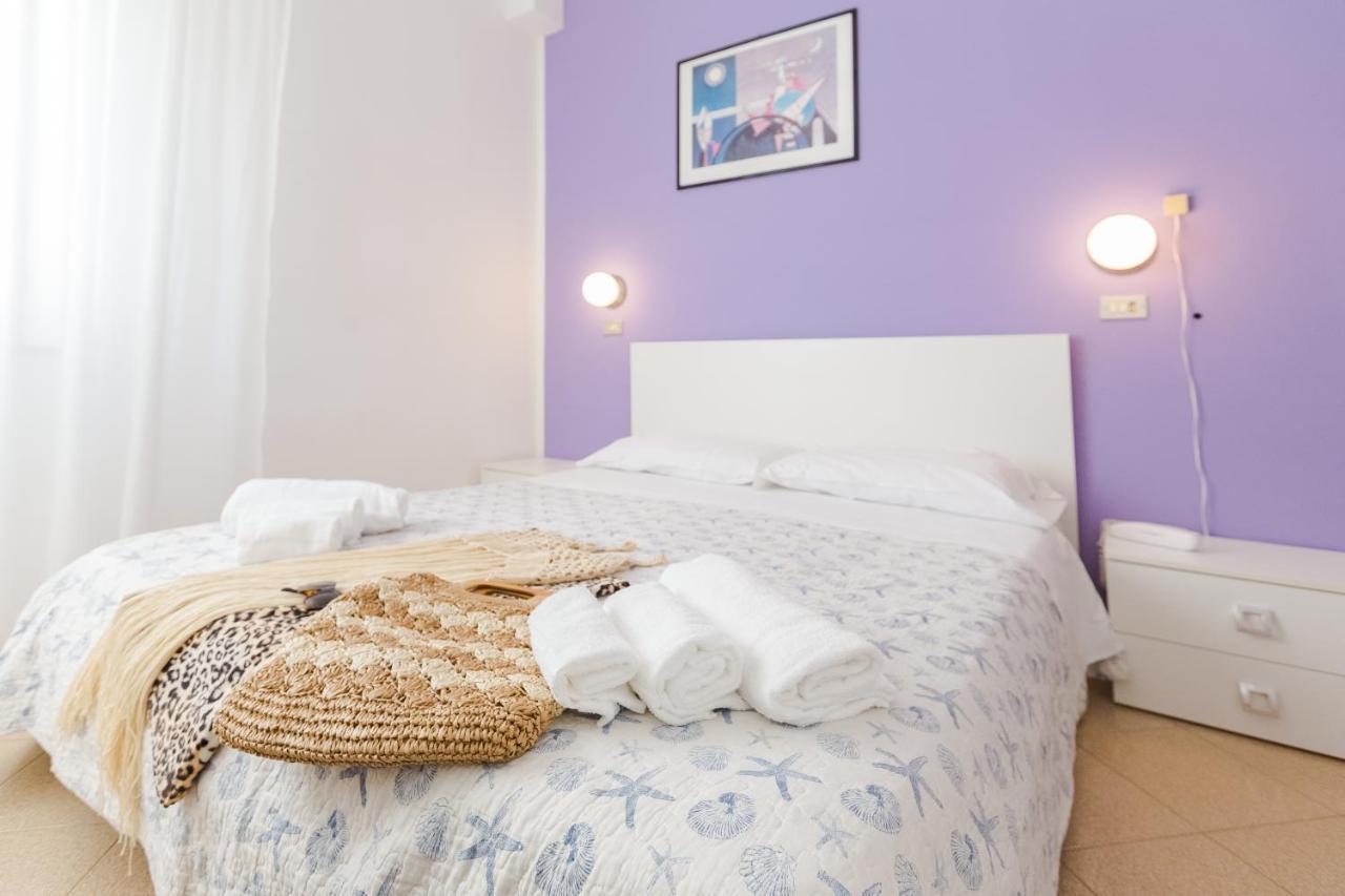 Hotel Sanremo リミニ エクステリア 写真