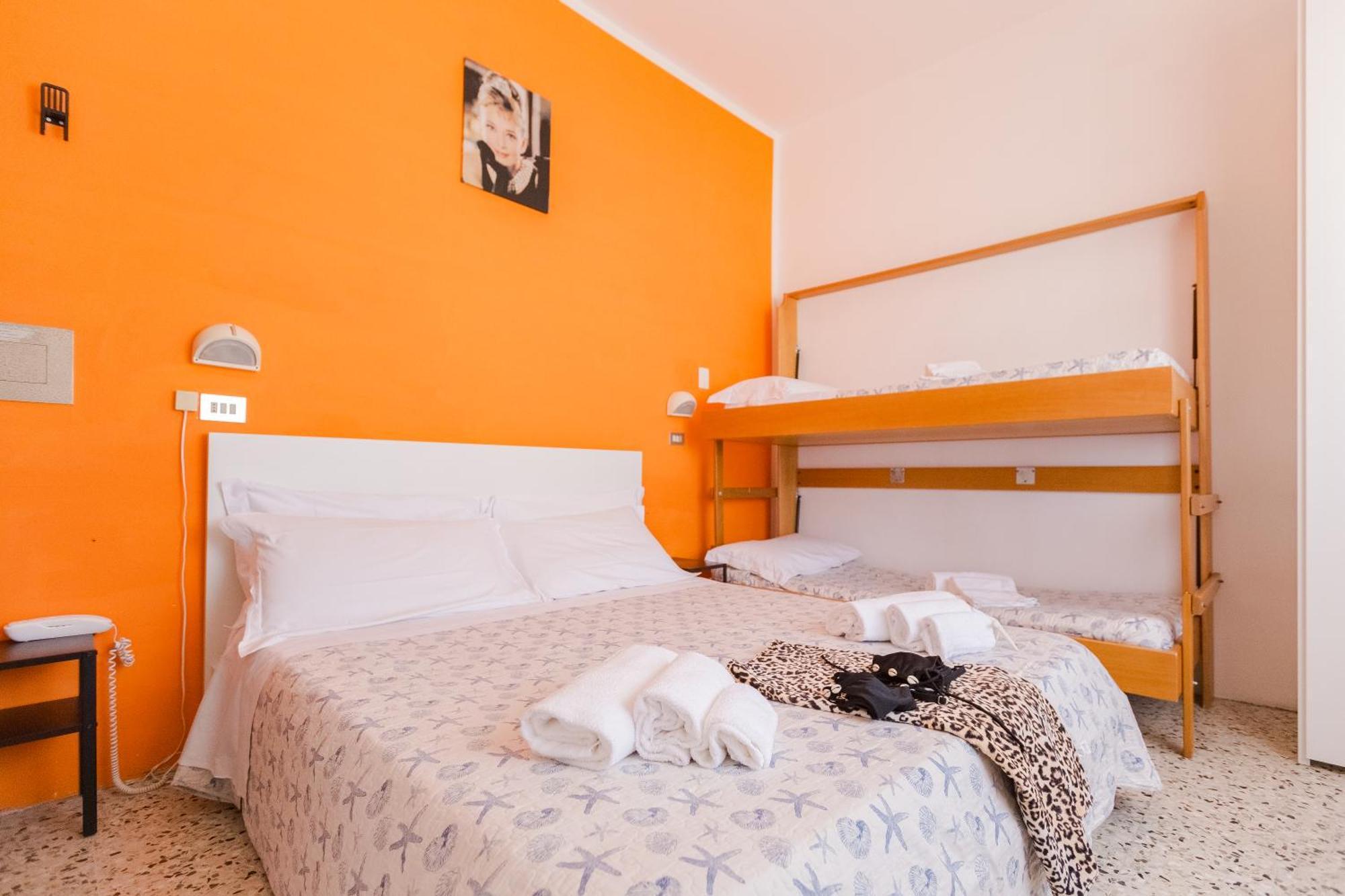 Hotel Sanremo リミニ エクステリア 写真
