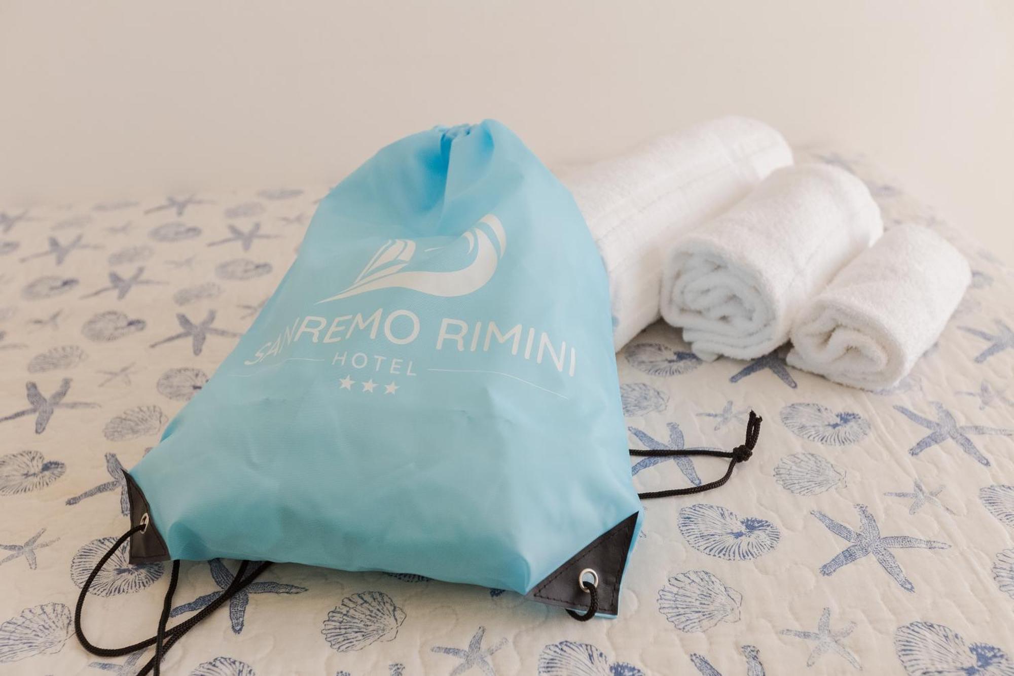 Hotel Sanremo リミニ エクステリア 写真